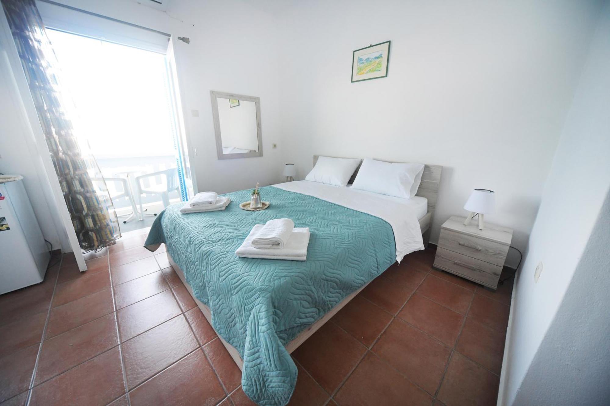 Agialos Rooms Kalymnos Town Екстер'єр фото